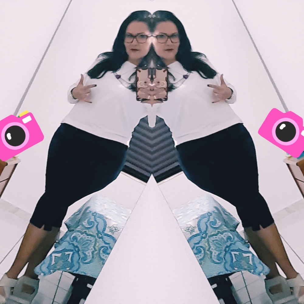 Meet your Posher, Karem